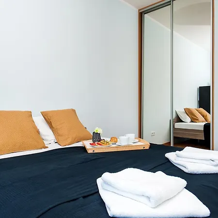 In-apart Cracow Old Town Wislane Tarasy *